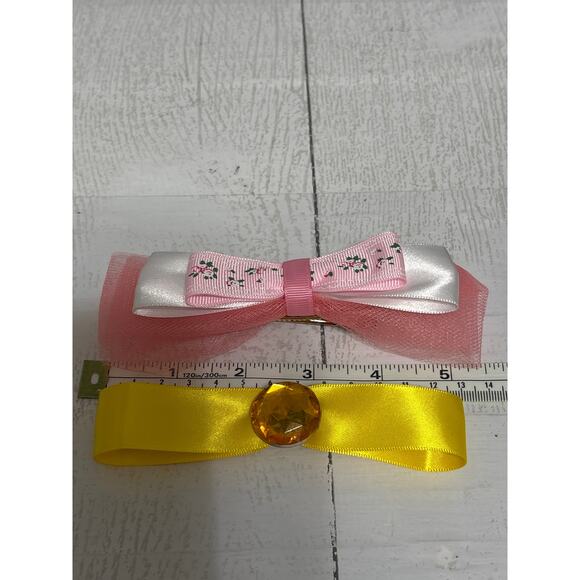 Four Piece Hair Accessory Gift Set - Picture 4 of 9